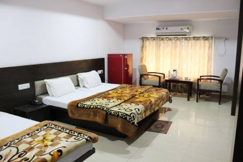 Hotel Pukhraj, Bhopal 3